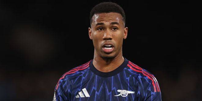 包含阿森纳核心球员被曝转会传闻，引球迷热议，回复方法研究.的词条