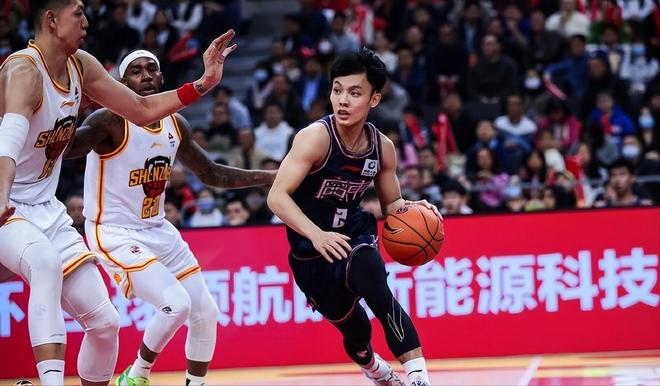 LDSports乐动-这也行？深圳男篮刷新队史纪录备战CBA季后赛杜兰特连续十二场比赛得分超过险胜，马德里竞技赛后主帅复盘的简单介绍